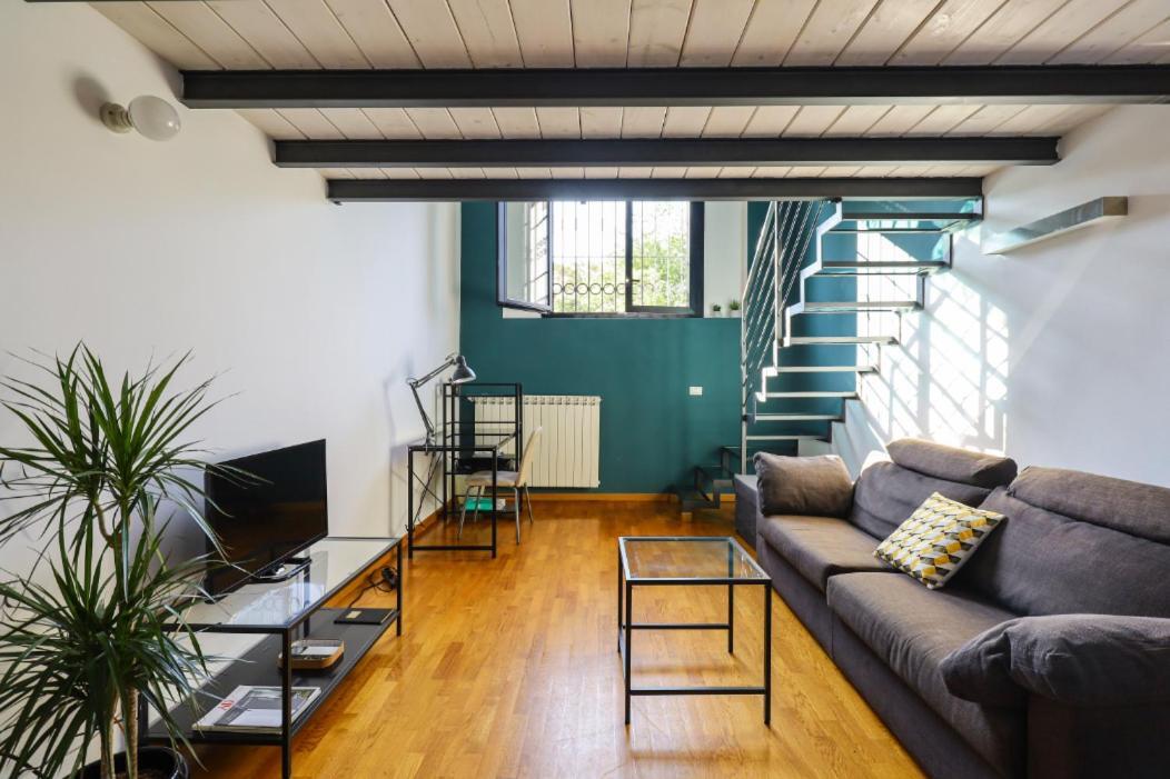 Paki Home Nel Cuore Dei Navigli Di Milano Екстер'єр фото